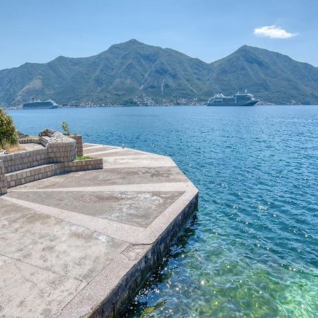 Apartment Elegant Kotor Exterior photo